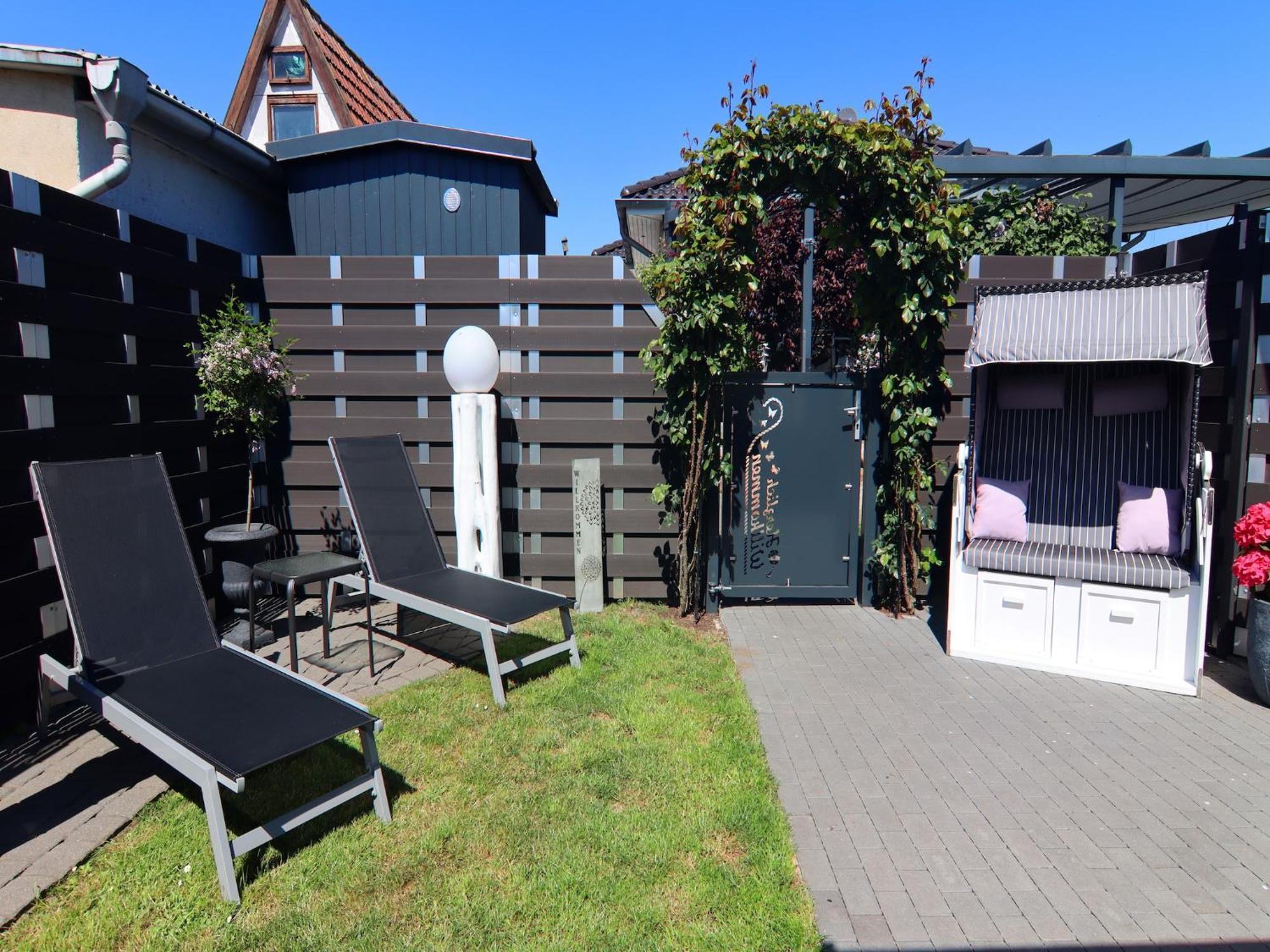 Serene Bungalow In Neubukow With Garden エクステリア 写真